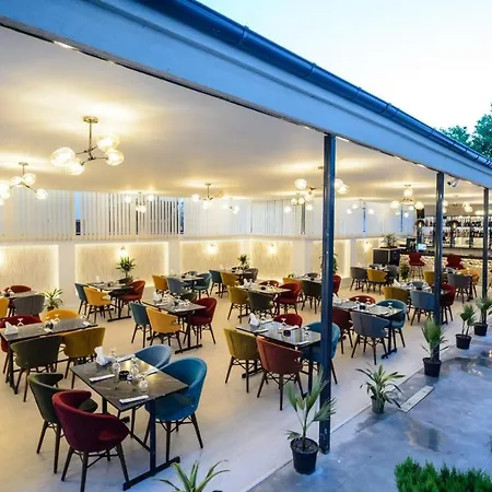 בית הארחה Casa On Năvodari